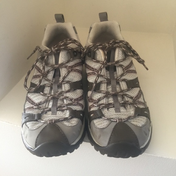 WIDE WIDTH MERRELL Walking Shoes - Picture 2 of 6